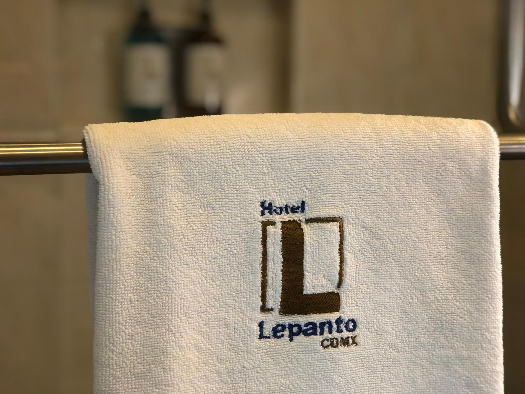 Hotel Lepanto Reforma Mexico City Exterior photo